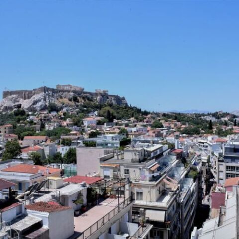 Μεταβιβάσεις ακινήτων: «Παγώνουν» λόγω αποχής των συμβολαιογράφων