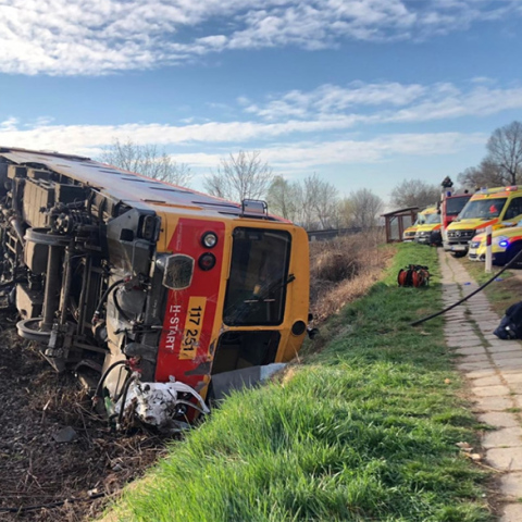 Ουγγαρία: Νεκροί και τραυματίες από σύγκρουση φορτηγού με τρένο
