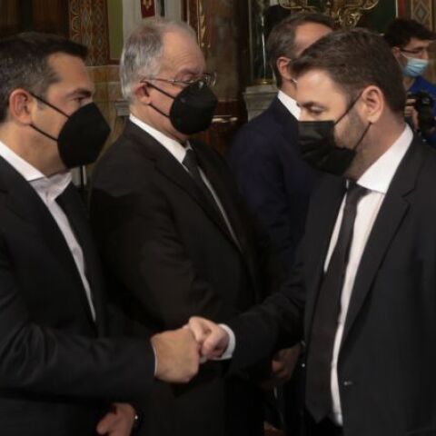 Ο Αλέξης Τσίπρας με τον Νίκο Ανδρουλάκη © Eurokinissi