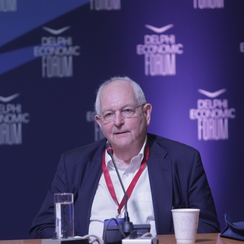 _Martin Wolf: «Αυξάνονται οι πιθανότητες να χρησιμοποιηθούν πυρηνικά όπλα»