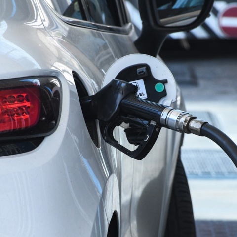 Καύσιμα - Αντλία σε αυτοκίνητο