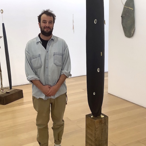 Martin Belou: Συνέντευξη με τον εικαστικό για την έκθεση Vessels που φιλοξενείται στην γκαλερί Bernier / Eliades.