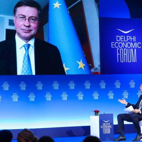 dombrovskis_delphoi.jpg