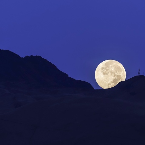 Πανσέληνος Απριλίου: Το ροζ φεγγάρι