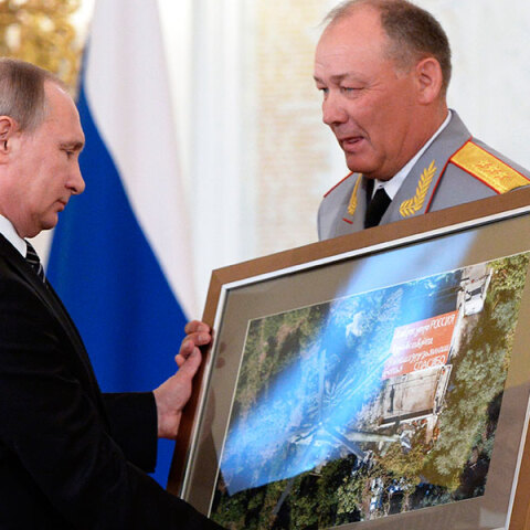 Πούτιν: Οι ρωσικές δυνάμεις ενεργούν θαρραλέα και αποτελεσματικά στην Ουκρανία