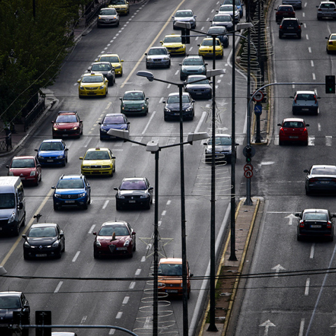 Μεταβίβαση οχημάτων: Ηλεκτρονικά ο υπολογισμός των τελών