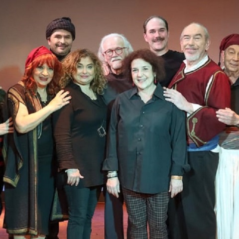 «Τα τέσσερα πόδια του τραπεζιού» του Καμπανέλλη στο Θέατρο Πρόβα 