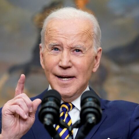  Ο πρόεδρος των ΗΠΑ Τζο Μπάιντεν επιβεβαιώνει πως κατηγορεί τον πρόεδρο της Ρωσίας Βλαντίμιρ Πούτιν για «γενοκτονία»