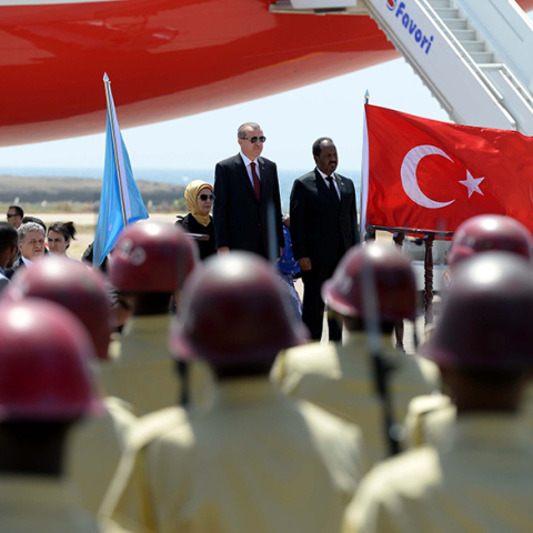 Ο Ρετζέπ Ταγίπ Ερντογάν σε ταξίδι του στη Σομαλία το 2015