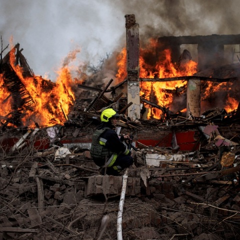 Συγκέντρωση ρωσικών δυνάμεων στο Μπέλγκοροντ δείχνουν δορυφορικές εικόνες  