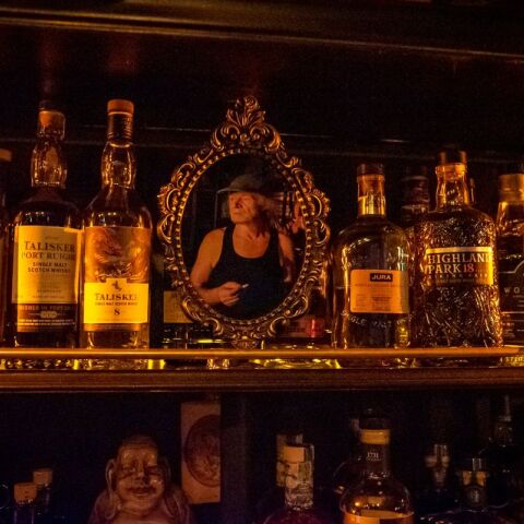 Jazz in Jazz: Το απόλυτο μπαρ της τζαζ βρίσκεται εδώ και 30 χρόνια στο Κολωνάκι