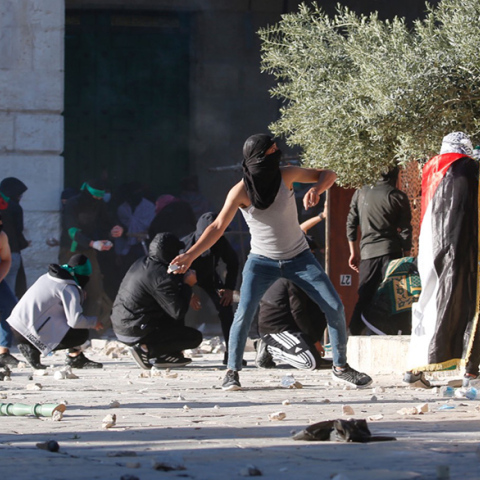 Επεισόδια στην Πλατεία των Τεμενών