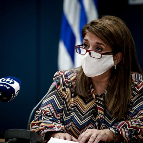 Η Βάνα Παπαευαγγέλου δήλωσε ότι μάσκα και Πάσχα 2022 στο χωριό είναι αλληλένδετα