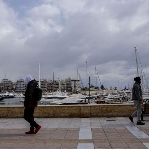 Καιρός: Βροχές και πτώση της θερμοκρασίας τη Δευτέρα 