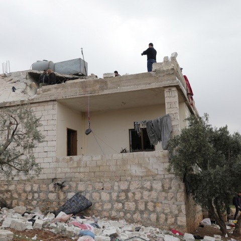 Ο ISIS υπόσχεται εκδίκηση για τον θάνατο του αρχηγού του και καλεί σε νέες επιθέσεις στην Ευρώπη