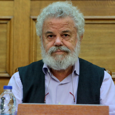 Νίκος Μανιός