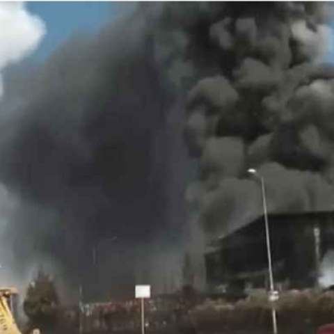 Κωνσταντινούπολη: Σε υπόγειο βραχυκύκλωμα αποδίδεται η έκρηξη