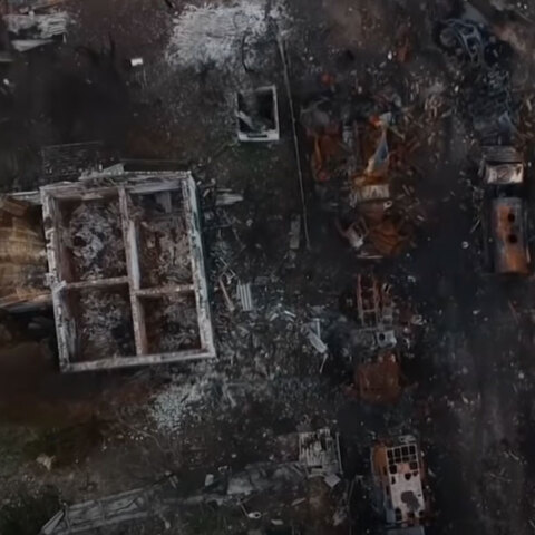 Ερείπια στο Τσερνίχιβ άφησαν πίσω τους οι Ρώσοι