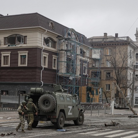 Ουκρανία - Ρωσία: Συμφωνία για ανθρωπιστικό διάδρομο στη Μαριούπολη