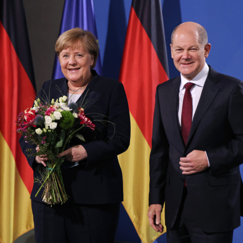 Άνγκελα Μέρκελ, Όλαφ Σολτς