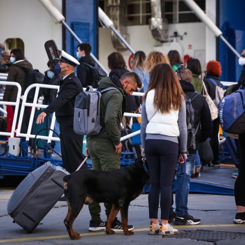 Πάσχα στο χωριό: Κορυφώνεται η έξοδος των εκδρομέων