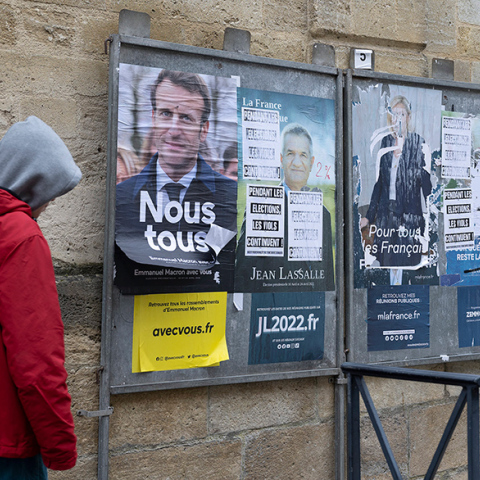 Γαλλικές εκλογές: Στις 21:00 τα πρώτα αποτελέσματα