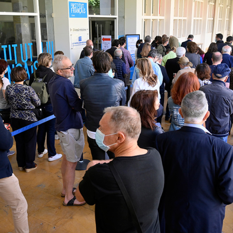 Γαλλικές εκλογές: Μικρότερη ως τώρα η συμμετοχή στον β’ γύρο