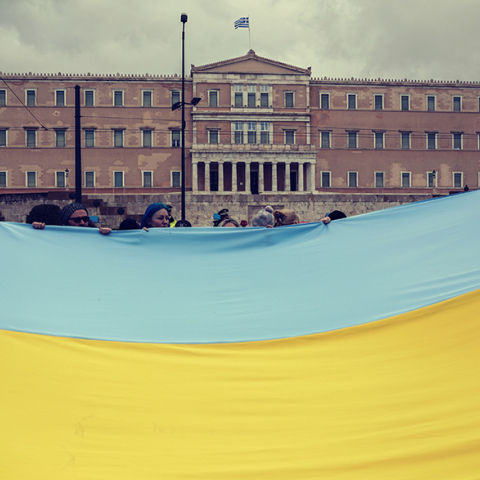 Στιγμιότυπο από συγκέντρωση αλληλεγγύης στην Ουκρανία