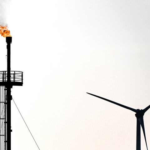 New York Times: Η Ε.Ε. θα εγκρίνει σταδιακό εμπάργκο στο ρωσικό πετρέλαιο