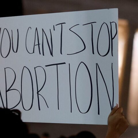 ΗΠΑ – Ανώτατο Δικαστήριο για αμβλώσεις: Επιβεβαιώνει τη γνησιότητα του προσχεδίου που διέρρευσε