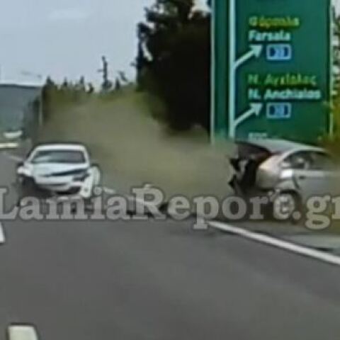 Τροχαίο στη ΛΕΑ: Βίντεο ντοκουμέντο από τη στιγμή της σύγκρουσης