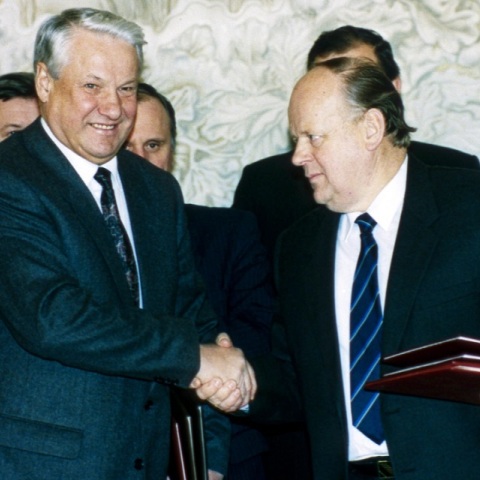 Πέθανε ο Στανισλάβ Σούσκεβιτς, πρώτος πρόεδρος της ανεξάρτητης Λευκορωσίας και «νεκροθάφτης» της ΕΣΣΔ