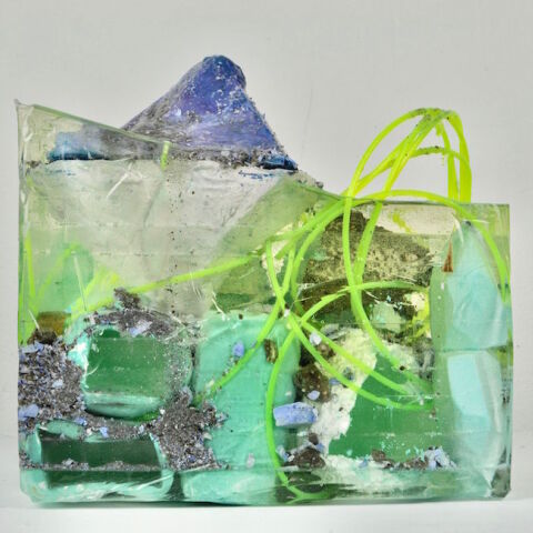 Κατερίνα Μπότσαρη: Συνέντευξη με την εικαστικό για την έκθεση «Tiny Subjects», που φιλοξενείται στην PS. 