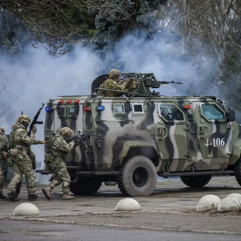 «Η Ρωσία θα μείνει για πάντα στη νότια Ουκρανία» λέει συνεργάτης του Πούτιν