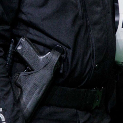 «Φτερά» έκανε το όπλο αστυνομικού από το σπίτι του στον Βύρωνα