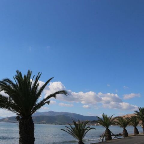 Καιρός: Γενικά αίθριος με αραιές νεφώσεις την Τρίτη