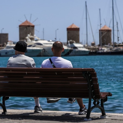 Κορωνοϊός: Η κατανομή για τα 2.819 κρούσματα σήμερα - Πού εντοπίζονται