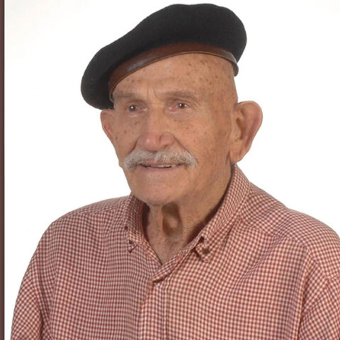 Ο Κώστας Γκουσγκούνης σε μια από τις τελευταίες φωτογραφίες του πριν φύγει από τη ζωή στα 92 του χρόνια