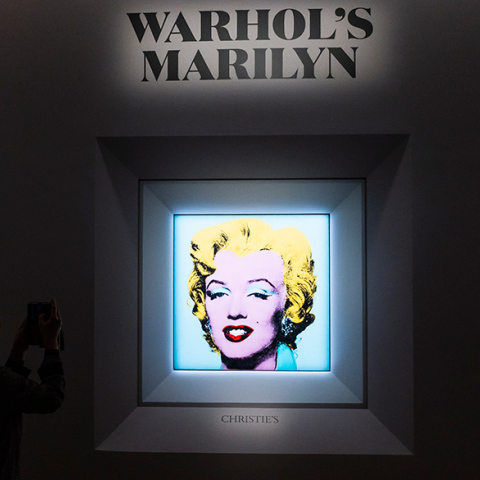 Στο «σφυρί» το θρυλικό πορτρέτο της Μέριλιν Μονρόε από τον Άντι Γουόρχολ