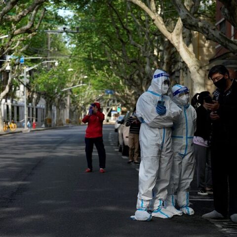 Σαγκάη: Σφίγγει κι άλλο το λόκνταουν, και το Πεκίνο ακολουθεί