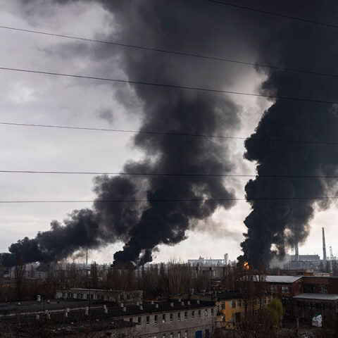 Οι ουκρανικές αρχές διατηρούν σε τρένα ψυγεία εγκαταλελειμμένα πτώματα Ρώσων στρατιωτών