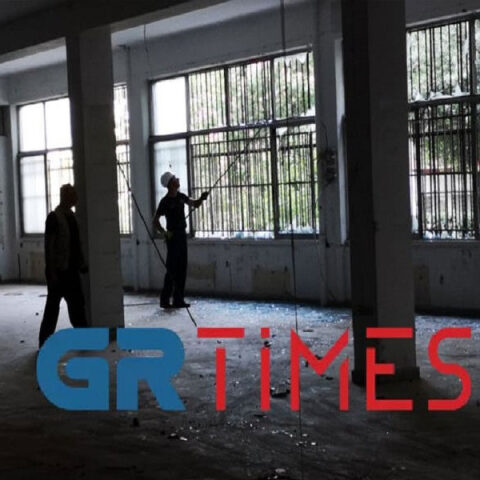 Εργασίες στον χώρο όπου κατασκευάζεται η βιβλιοθήκη στο Τμήμα Βιολογίας του ΑΠΘ