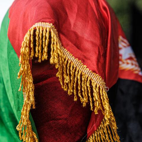 Με μπούρκα οι γυναίκες πλέον στο Αφγανιστάν