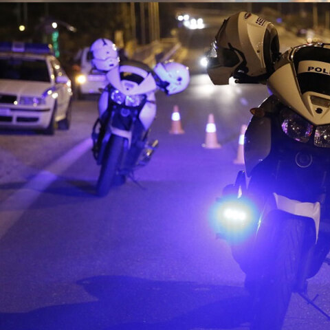 Καταδίωξη διαρρηκτών στον Διόνυσο από αστυνομικούς σήμερα τα ξημερώματα