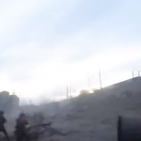 Σφοδρές μάχες στο εργοστάσιο Αζόφσταλ στη Μαριούπολη