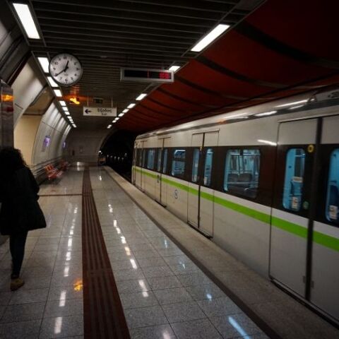 Τηλεφώνημα για βόμβα στο Μετρό του Αιγάλεω – Εκκενώθηκε ο σταθμός