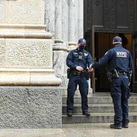 Δϋο αστυνομικοί στη Νέα Υόρκη