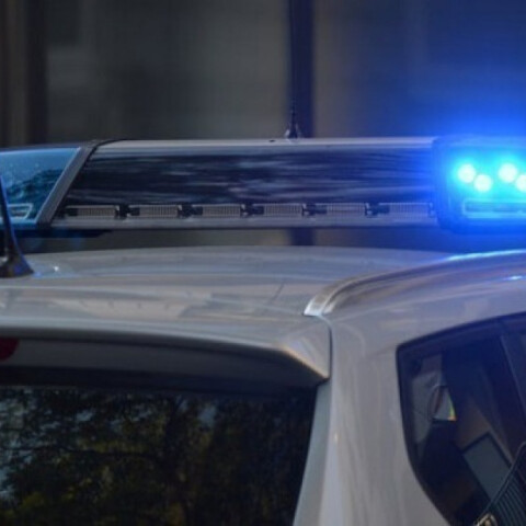 Καταδίωξη στη Νέα Ερυθραία μετά από ληστεία σε σπίτι ηλικιωμένης – Άνοιξαν πυροσβεστήρες για να διαφύγουν