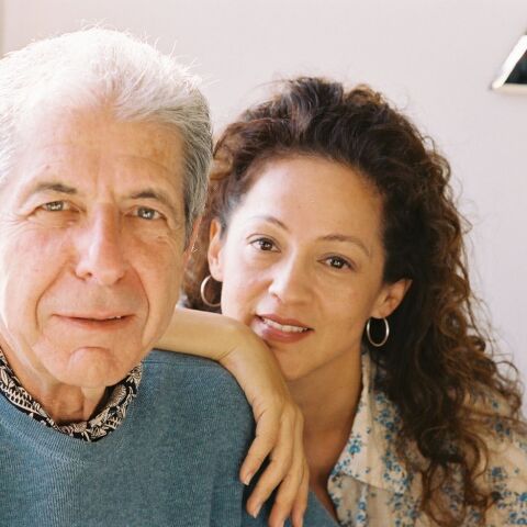 O Leonard Cohen και η στενής συνεργάτης του, Perla Batalla