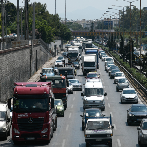 Κίνηση στους δρόμους της Αθήνας (Φωτογραφία αρχείου)